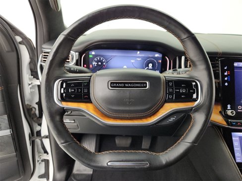 Used 2022 Jeep Grand Wagoneer Series III image 14