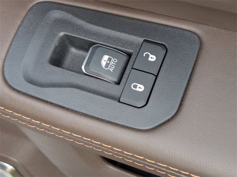 New 2026 RAM 2500 Limited image 33