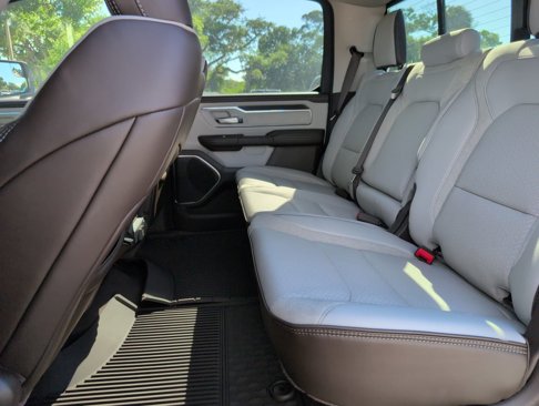 New 2025 RAM 1500 Laramie image 33