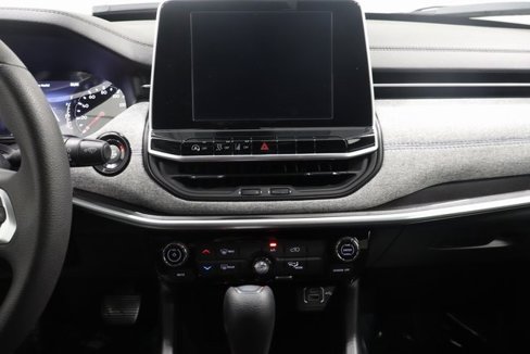 New 2025 Jeep Compass Sport image 20