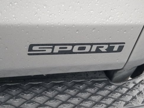 Used 2021 Jeep Gladiator Sport image 5