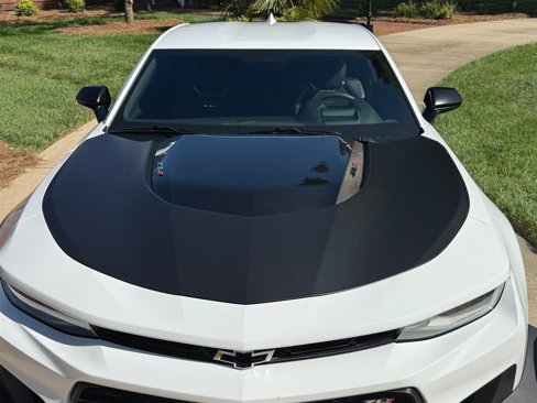 Used 2018 Chevrolet Camaro ZL1 image 14