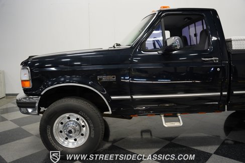Used 1997 Ford F250 4x4 Regular Cab Heavy Duty image 22