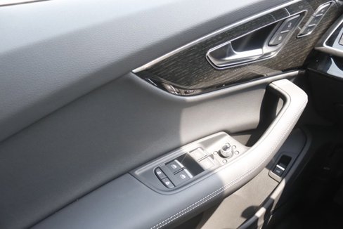 New 2025 Audi Q7 3.0T Premium Plus image 25