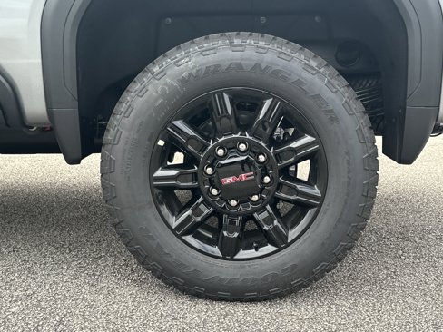 New 2026 GMC Sierra 2500 AT4 w/ AT4 Premium Plus Package image 19