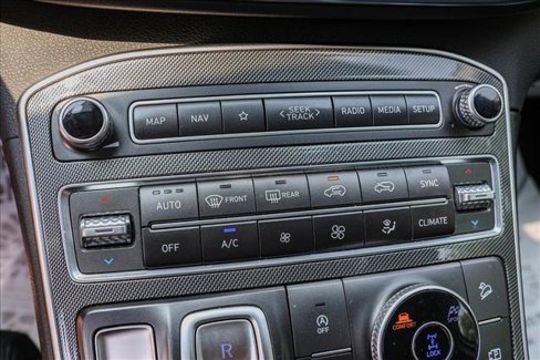 Used 2023 Hyundai Santa Fe SEL image 20