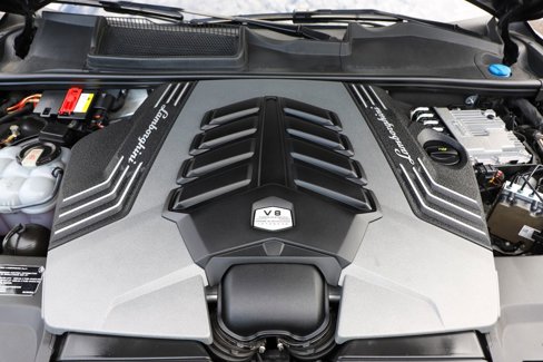 Used 2021 Lamborghini Urus image 23