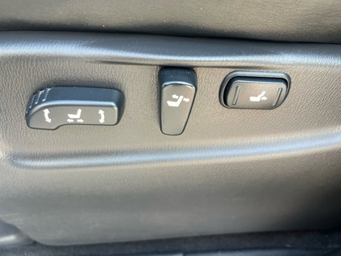Used 2015 INFINITI QX80 4WD image 25