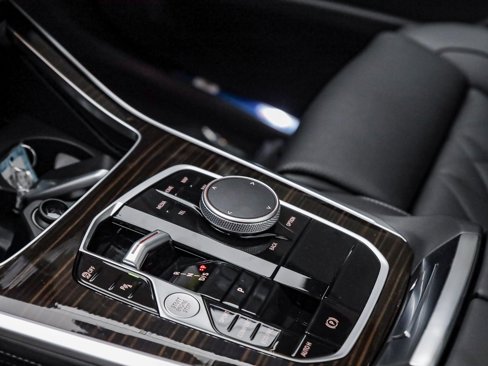New 2026 BMW X5 sDrive40i w/ Premium Package image 24