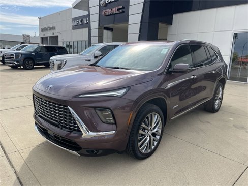 New 2026 Buick Enclave Avenir w/ Super Cruise Package image 3