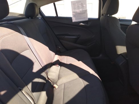 Used 2017 Chevrolet Cruze LS image 13