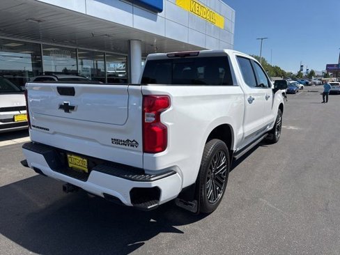Used 2024 Chevrolet Silverado 1500 High Country image 9
