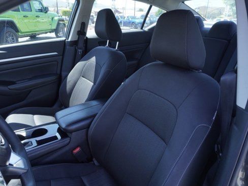 Used 2023 Nissan Altima 2.5 SV image 19