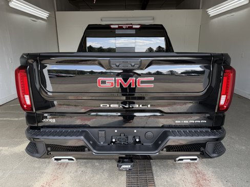 New 2026 GMC Sierra 1500 Denali w/ Technology Package image 5
