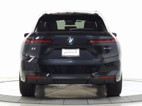 New 2026 BMW iX xDrive45 image 7