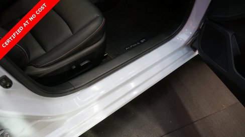 Used 2023 Nissan Altima 2.5 SR w/ SR Premium Package image 59
