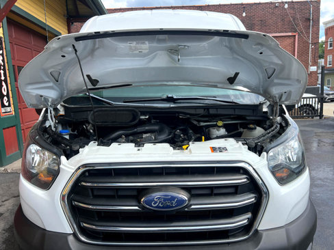 Used 2020 Ford Transit 150 Medium Roof w/ Upfitter Package image 31