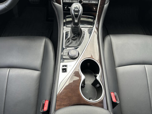 Used 2019 INFINITI Q50 Luxe w/ Essential Package (3.0T Luxe) image 20