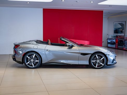 Used 2022 Ferrari Portofino M image 7