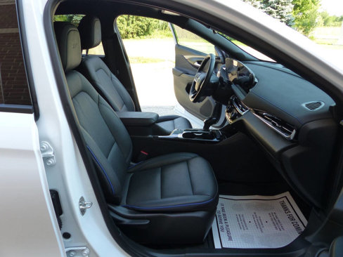 Used 2025 Buick Envista Sport Touring w/ Convenience I Package image 45