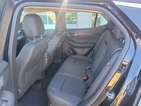 Used 2023 Buick Encore GX Select w/ Sport Touring Package image 31