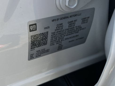 New 2025 GMC Sierra EV Denali image 33