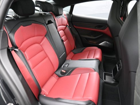 New 2025 Porsche Taycan GTS image 29