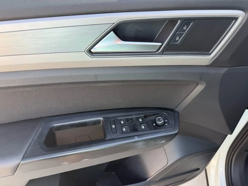 Used 2019 Volkswagen Atlas S w/ Towing Package image 14