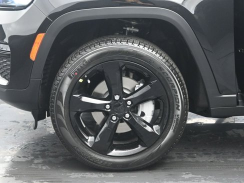 New 2025 Jeep Grand Cherokee Limited image 29