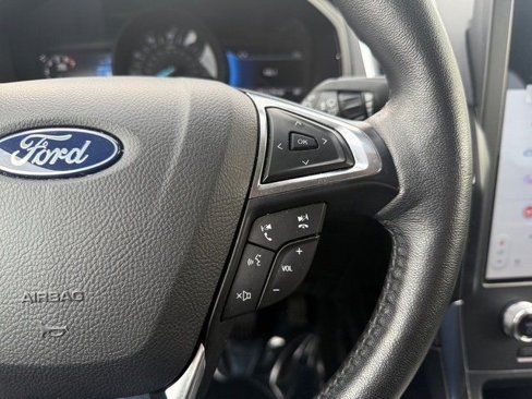 Used 2024 Ford Edge Titanium image 21
