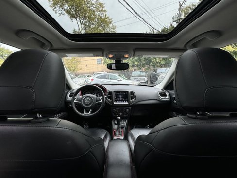 Used 2019 Jeep Compass Trailhawk w/ Leather Interior Group image 16
