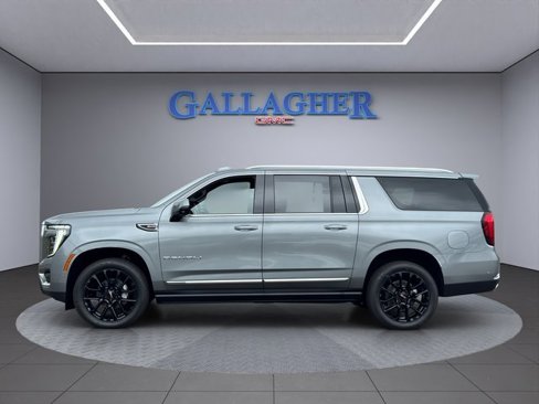 New 2026 GMC Yukon XL Denali w/ Sun & Power Step Package image 9