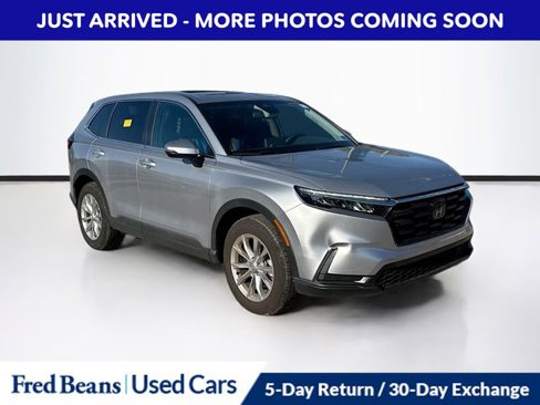 Used 2025 Honda CR-V EX image 1