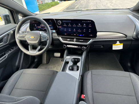 New 2026 Chevrolet Equinox EV LT image 6