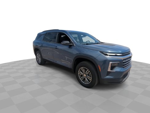 Certified 2025 Chevrolet Traverse LT image 3