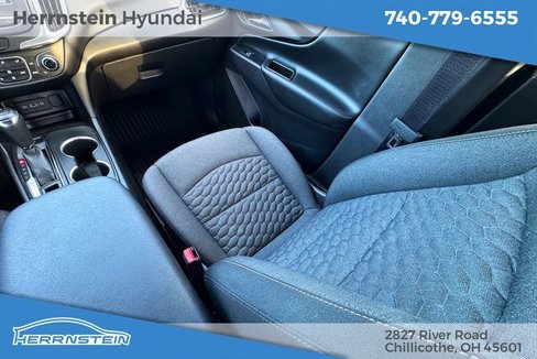 Used 2019 Chevrolet Equinox LT image 15