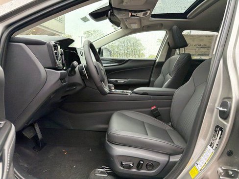 New 2026 Lexus NX 350 FWD image 21