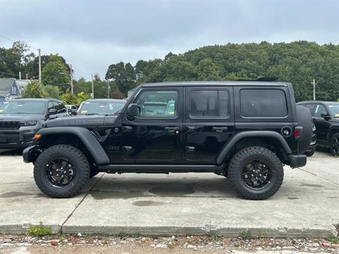 New 2025 Jeep Wrangler Unlimited Sport image 2