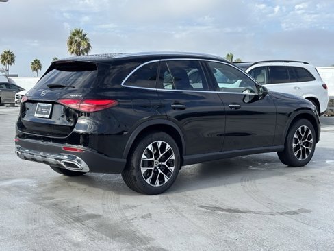 New 2026 Mercedes-Benz GLC 350e 4MATIC image 3
