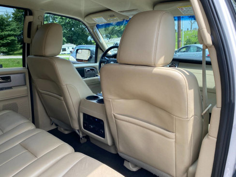 Used 2016 Ford Expedition EL XLT w/ Equipment Group 202A image 31