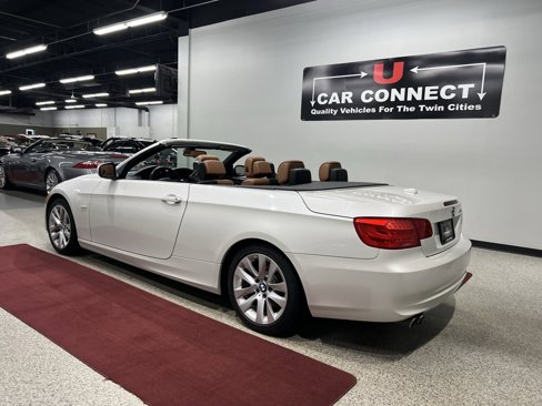 Used 2012 BMW 328i Convertible image 12