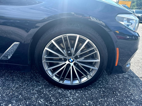 Used 2017 BMW 530i image 4
