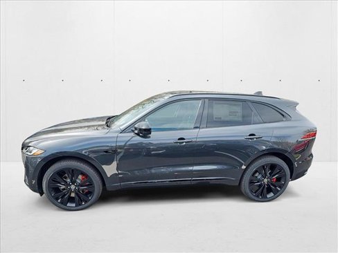 New 2026 Jaguar F-PACE R-Dynamic S image 8