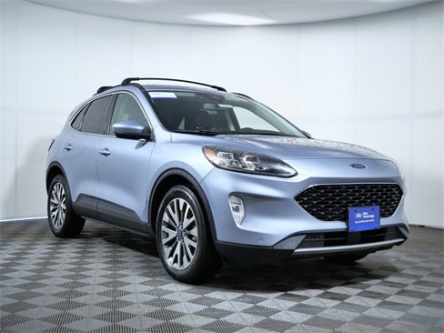 Certified 2022 Ford Escape Titanium image 1