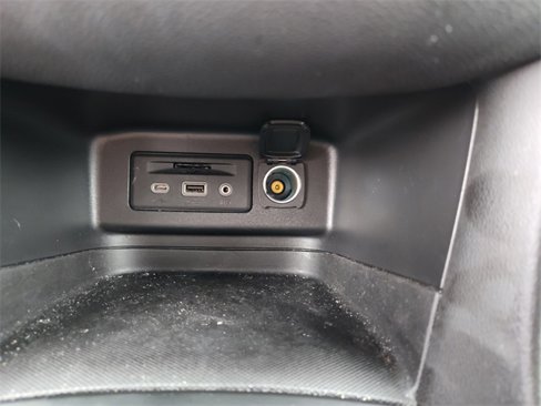 Used 2023 Chevrolet Equinox RS image 24