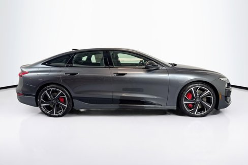 New 2025 Audi S6 e-tron Prestige image 4