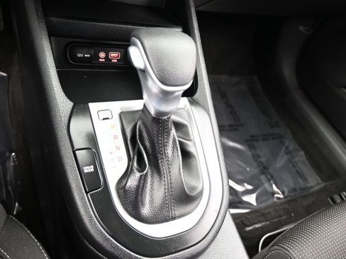 Used 2021 Kia Forte LXS image 25