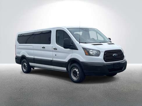 Used 2023 Ford Transit 250 Low Roof AWD image 7