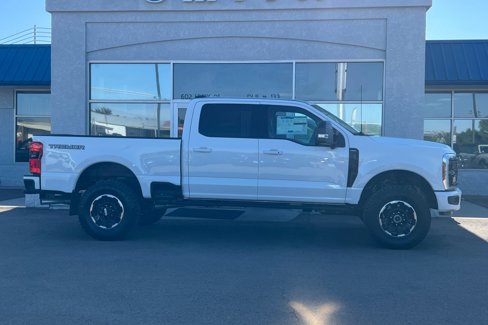 New 2025 Ford F250 Lariat w/ Tremor Off-Road Package image 4