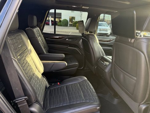 Used 2023 Cadillac Escalade Sport Platinum image 25